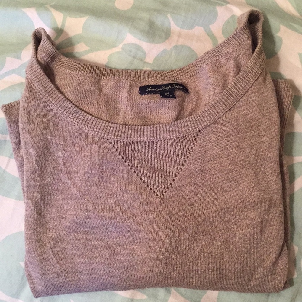 American Eagle sweater